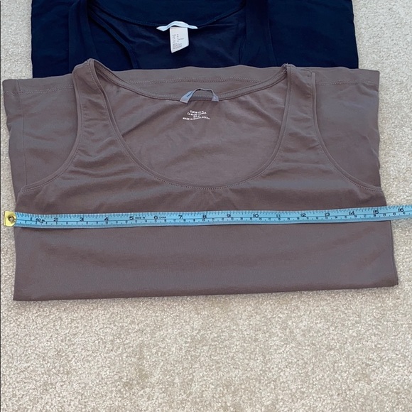 🔥3/$10🔥 GUC basic tanks from H&M - Picture 4 of 10